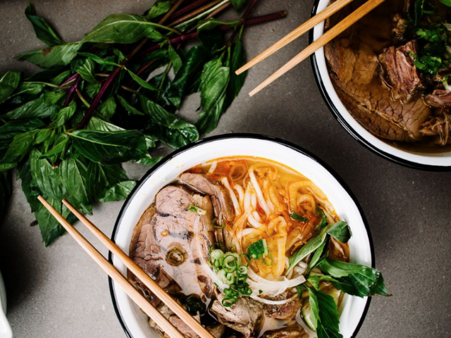 Источник: vashlagman.ru/lagman/v-multivarke.html Источник: vashlagman.ru/lagman/v-multivarke.html