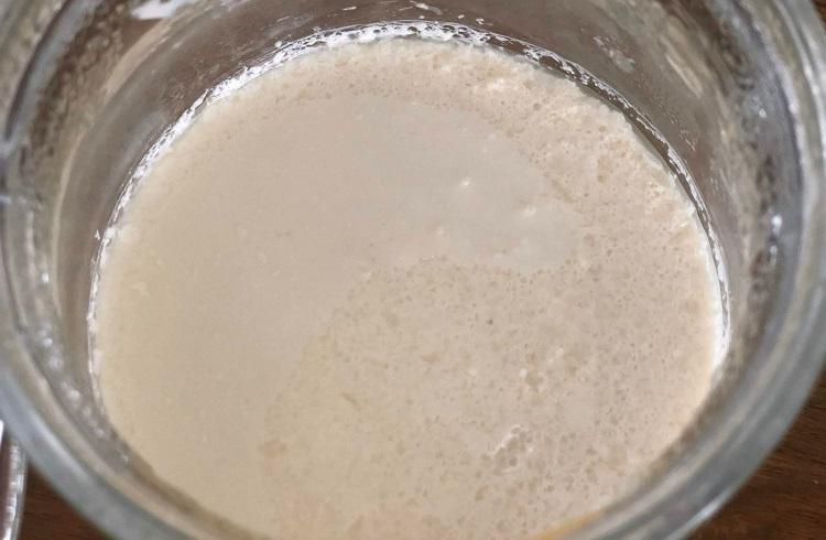 Источник: Ряженка в банке Источник: Ряженка в банке