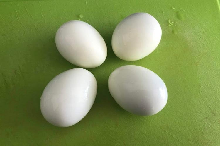 Источник: Вареные яйца Источник: Вареные яйца